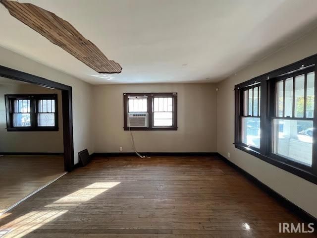 1210 Johnson Street, South Bend, IN 46628