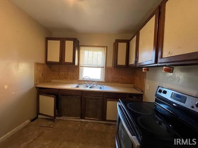 1210 Johnson Street, South Bend, IN 46628