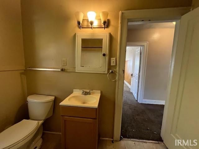 1210 Johnson Street, South Bend, IN 46628