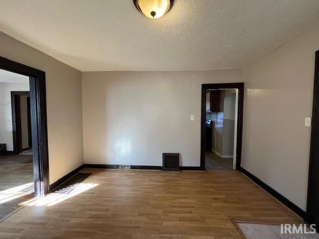 1210 Johnson Street, South Bend, IN 46628