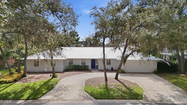 5505 BENEVA WOODS CIRCLE, Sarasota, FL 34233