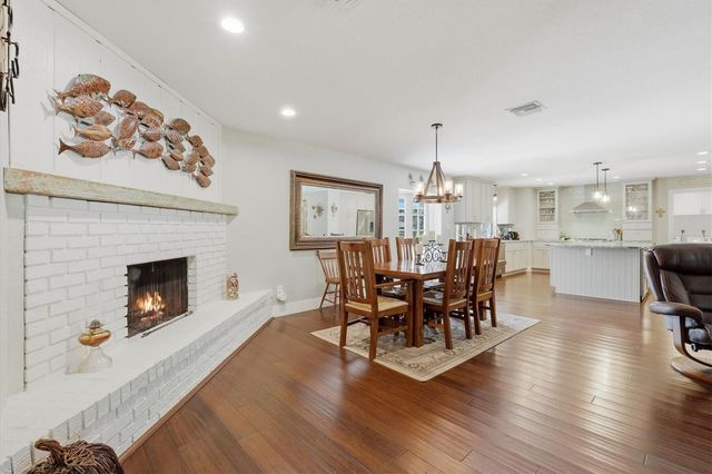 5505 BENEVA WOODS CIRCLE, Sarasota, FL 34233