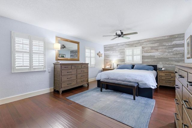 5505 BENEVA WOODS CIRCLE, Sarasota, FL 34233