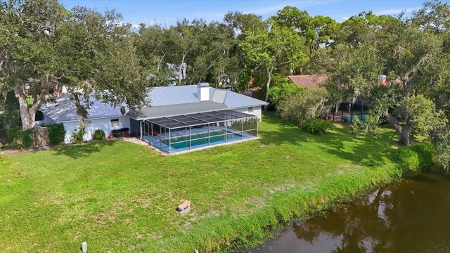 5505 BENEVA WOODS CIRCLE, Sarasota, FL 34233