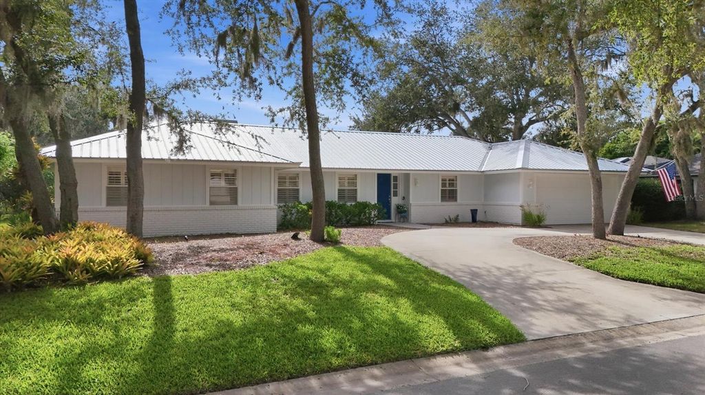 5505 BENEVA WOODS CIRCLE, Sarasota, FL 34233