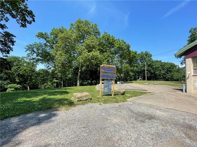 2329 Spokane Ave, Carrick, PA 15210