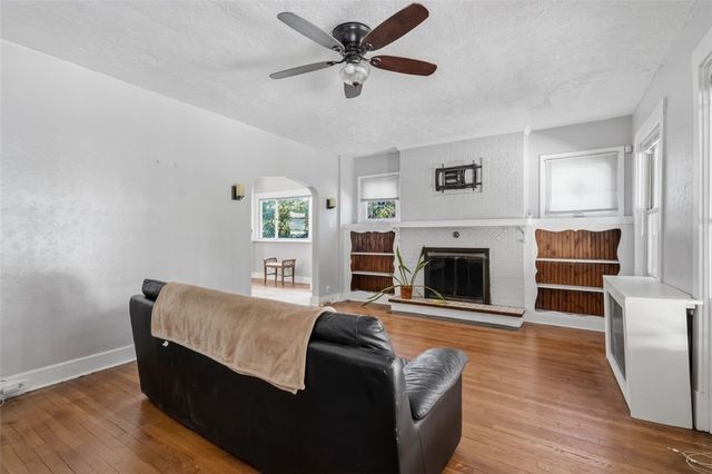 2329 Spokane Ave, Carrick, PA 15210