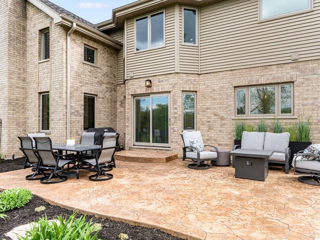 12100 W Aspen Lane, Homer Glen, IL 60491