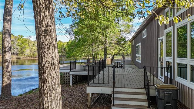 2400 Andre Esteve, Williamsburg, VA 23185