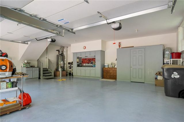 2400 Andre Esteve, Williamsburg, VA 23185