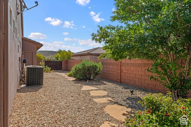 1635 N LIBERTY DR, Washington, UT 84780