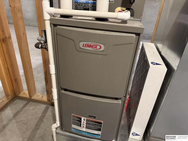 1512 E 2nd Street, Fremont, NE 68025