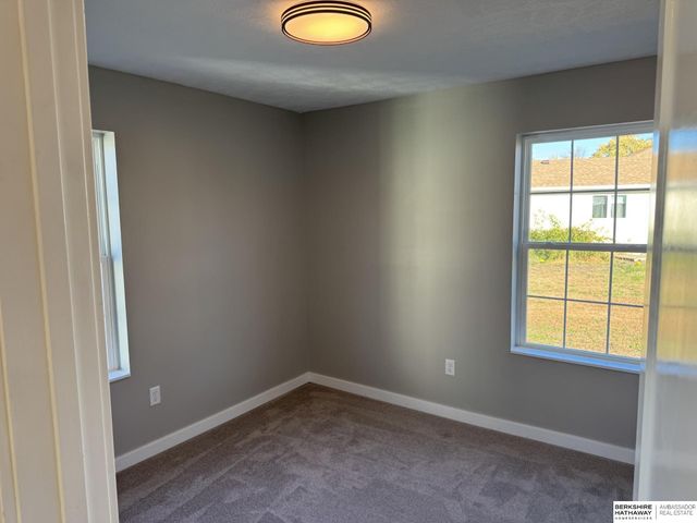 1512 E 2nd Street, Fremont, NE 68025