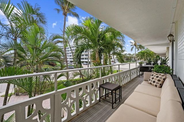 139 Sunrise Avenue 205, Palm Beach, FL 33480