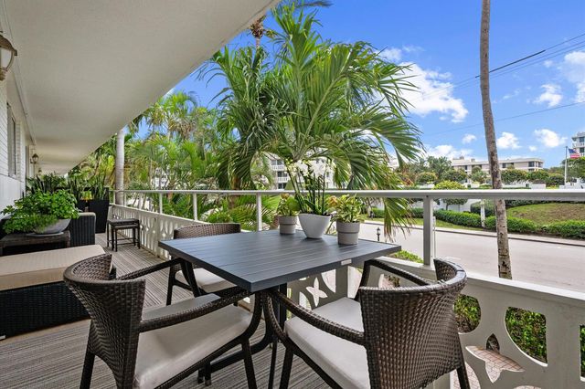 139 Sunrise Avenue 205, Palm Beach, FL 33480