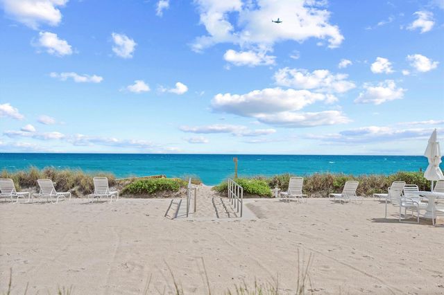 139 Sunrise Avenue 205, Palm Beach, FL 33480