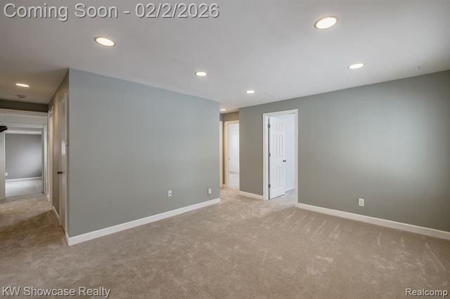 2161 E Euna, Wixom, MI 48393