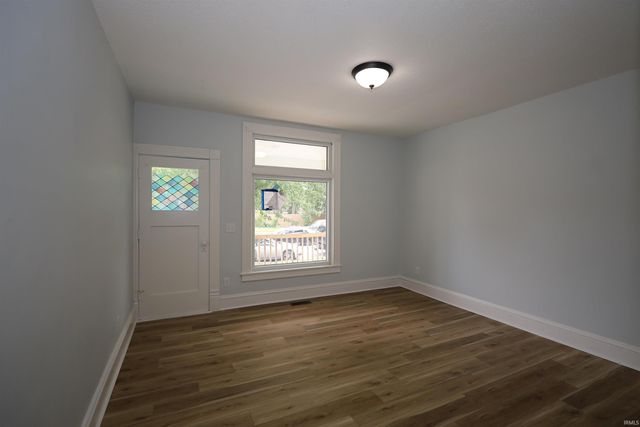 1143 Saint Marys Avenue, Fort Wayne, IN 46808