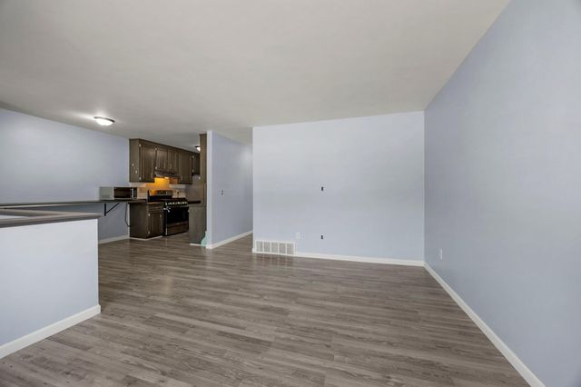 3794 Conroy Trail, Inver Grove Heights, MN 55076