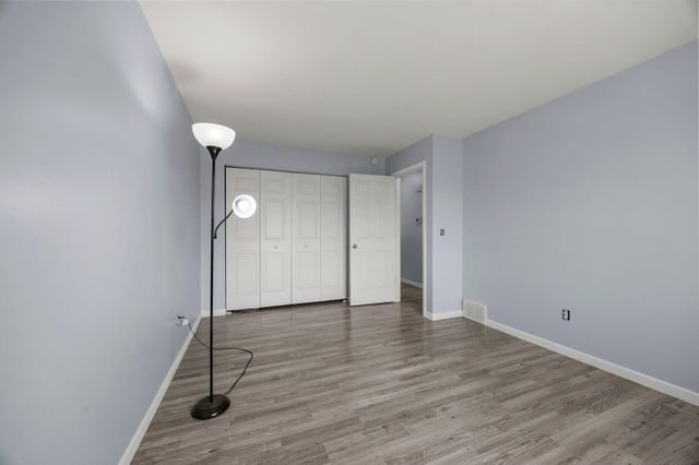 3794 Conroy Trail, Inver Grove Heights, MN 55076