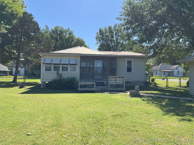 701 NW 3rd Street, Stigler, OK 74462