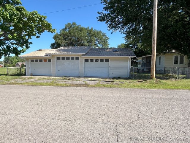 701 NW 3rd Street, Stigler, OK 74462