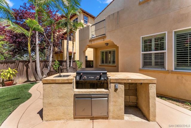 2405 Copper Way, Carlsbad, CA 92009