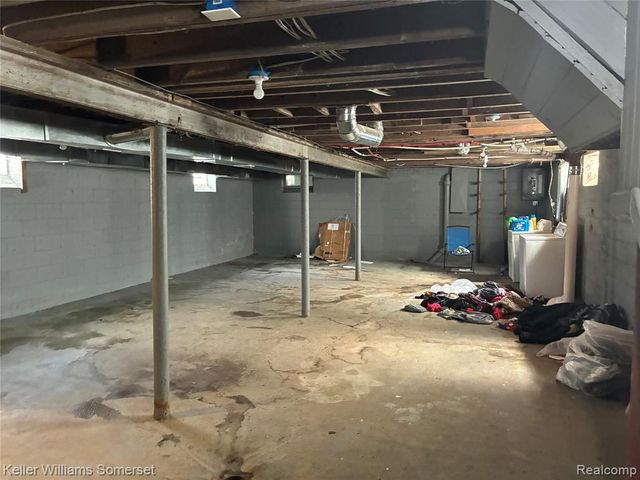 14930 Lauder Street, Detroit, MI 48227