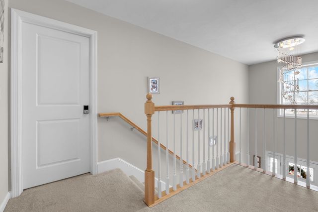 15 Double Brook Road, Manchester, NH 03109