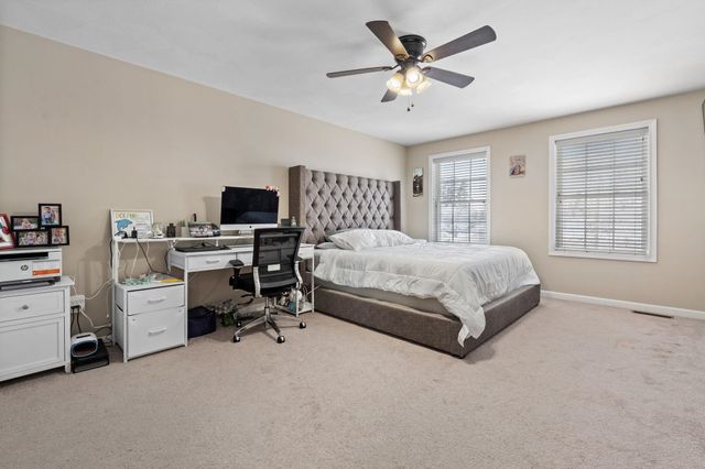 15 Double Brook Road, Manchester, NH 03109