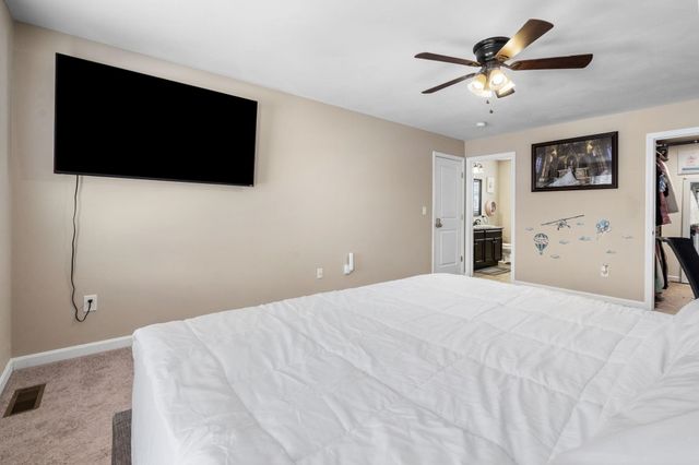 15 Double Brook Road, Manchester, NH 03109