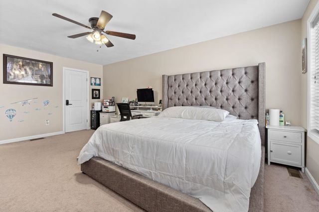 15 Double Brook Road, Manchester, NH 03109