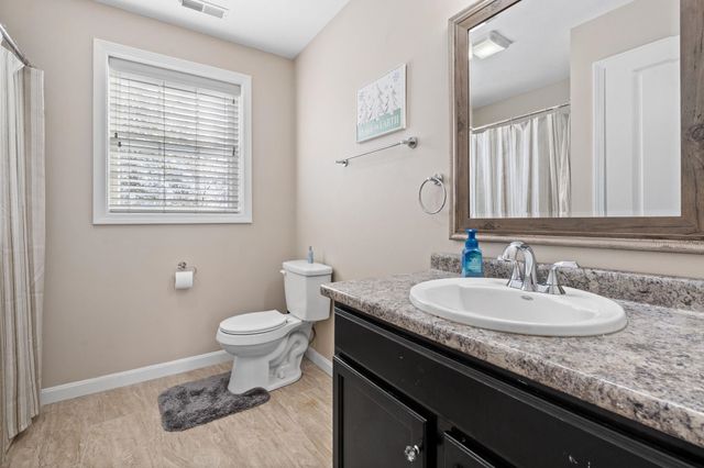 15 Double Brook Road, Manchester, NH 03109