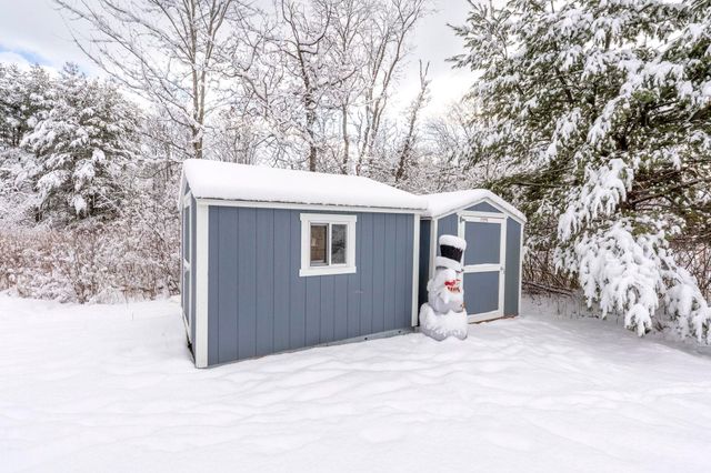 15 Double Brook Road, Manchester, NH 03109