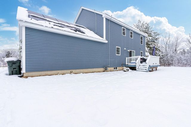 15 Double Brook Road, Manchester, NH 03109