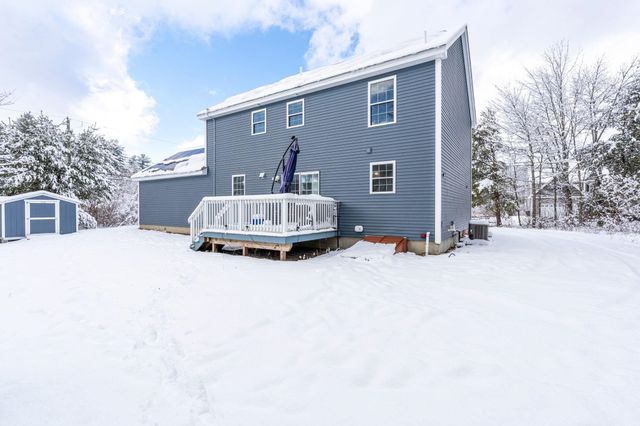 15 Double Brook Road, Manchester, NH 03109