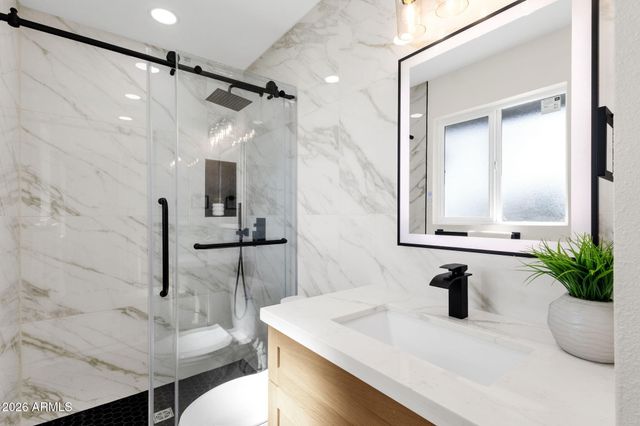 1524 W MISSION Lane, Phoenix, AZ 85021