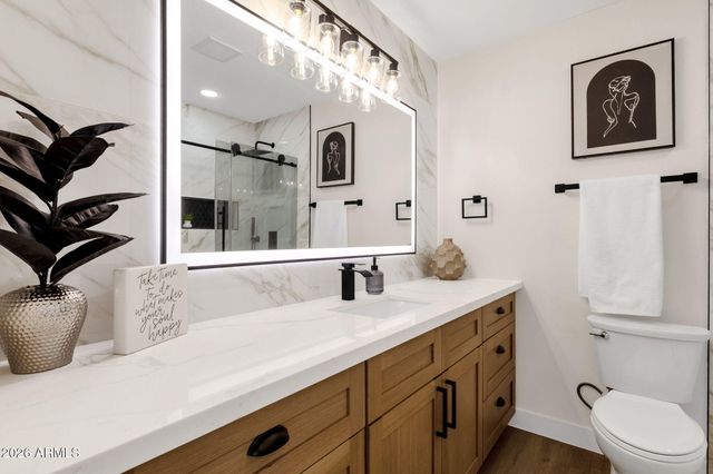 1524 W MISSION Lane, Phoenix, AZ 85021