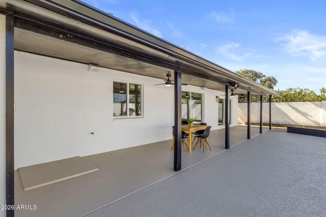 1524 W MISSION Lane, Phoenix, AZ 85021