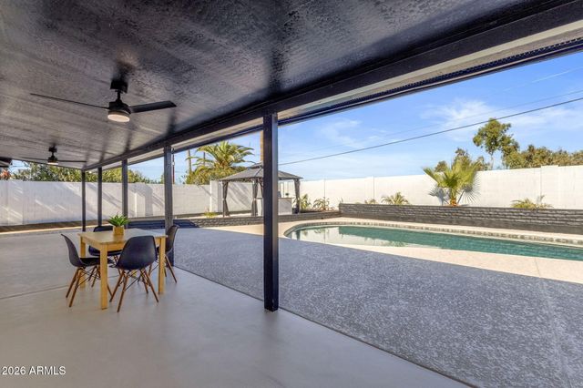 1524 W MISSION Lane, Phoenix, AZ 85021