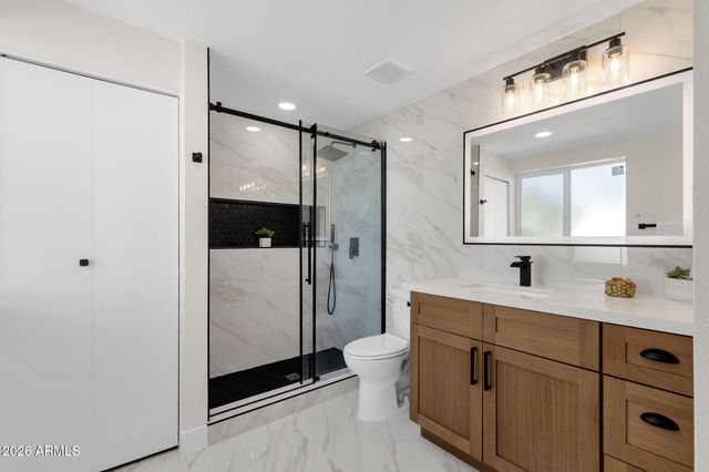 1524 W MISSION Lane, Phoenix, AZ 85021