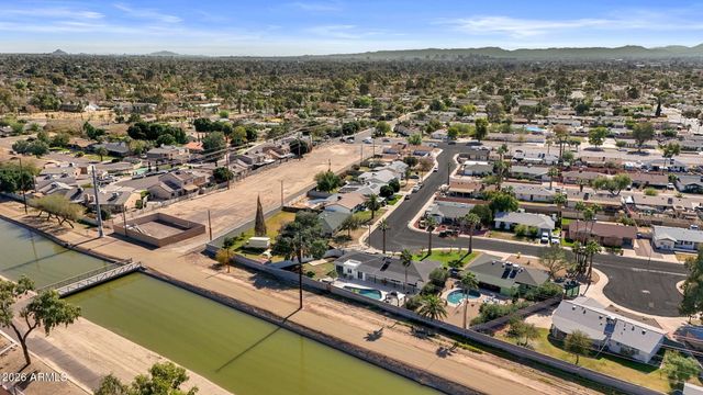 1524 W MISSION Lane, Phoenix, AZ 85021