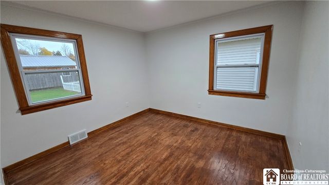 21 East Benton Street, Dunkirk, NY 14048