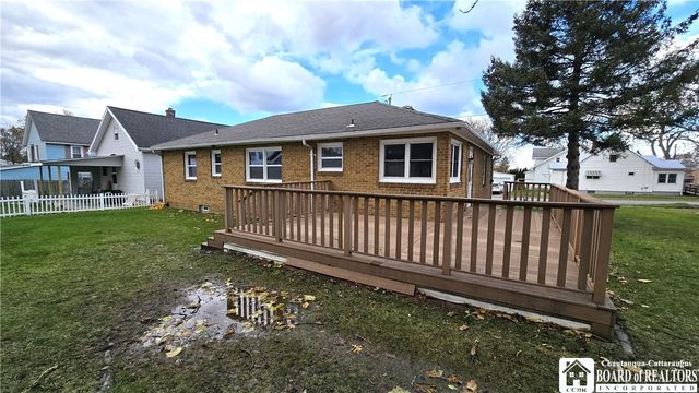 21 East Benton Street, Dunkirk, NY 14048