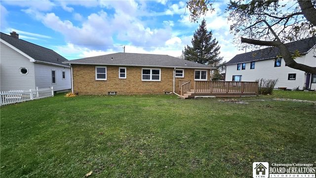 21 East Benton Street, Dunkirk, NY 14048