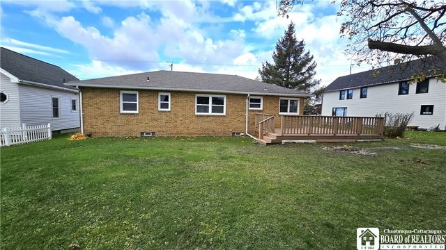 21 East Benton Street, Dunkirk, NY 14048