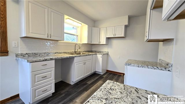 21 East Benton Street, Dunkirk, NY 14048