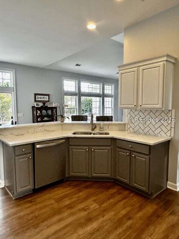 14 S Point Ct, Bluffton, SC 29910