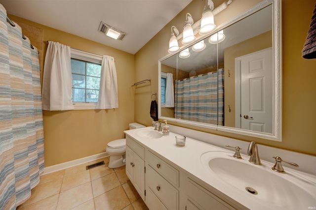 4077 Frame Road, Newburgh, IN 47630