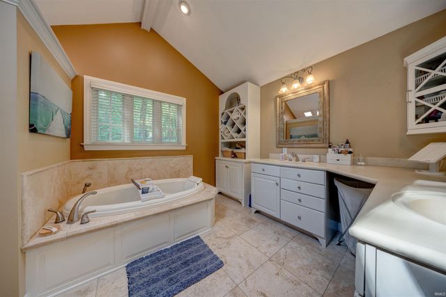4077 Frame Road, Newburgh, IN 47630